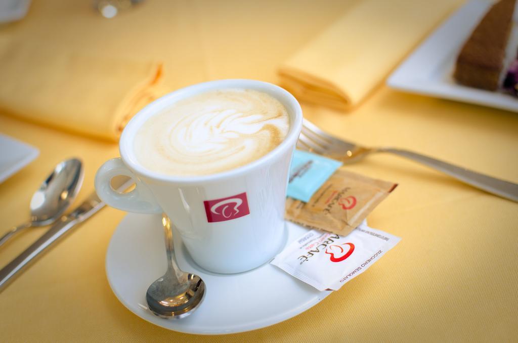 Hotel Federico II LʼAquila Kültér fotó