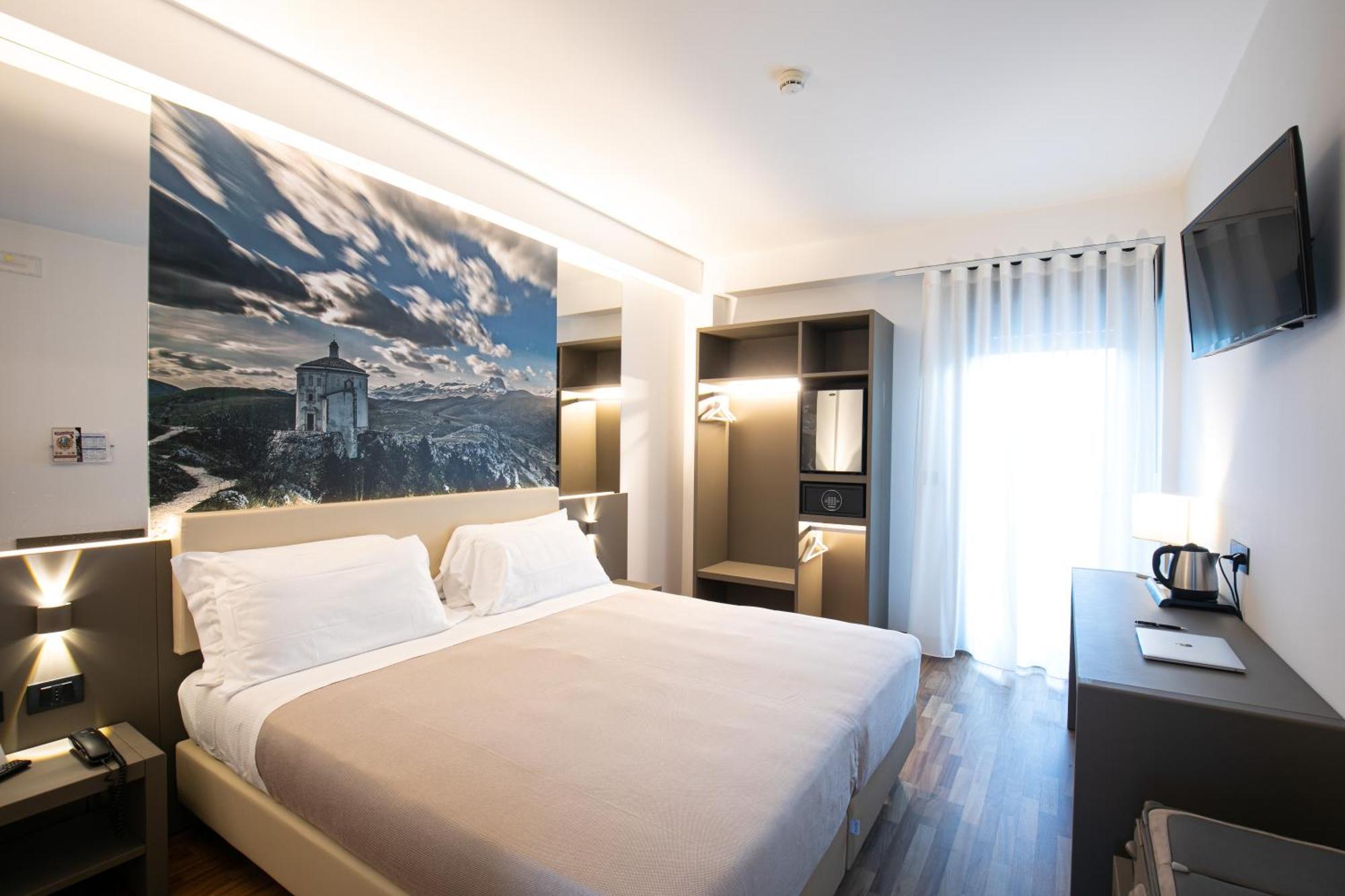 Hotel Federico II LʼAquila Kültér fotó